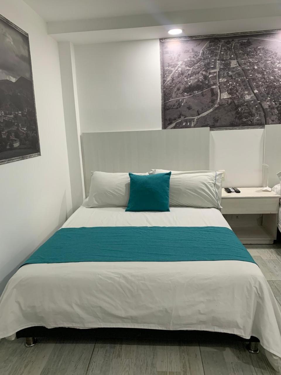 Almaviva Casa Hotel Medellin Ngoại thất bức ảnh